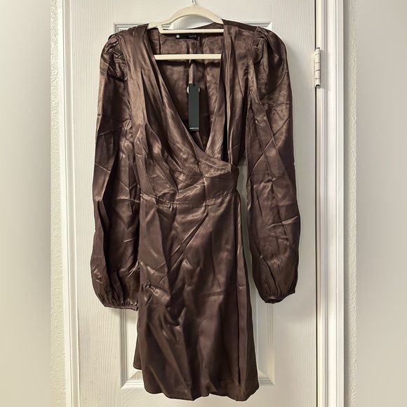 Revolve Krisa Wrap Dress Size Small Cocoa NWT